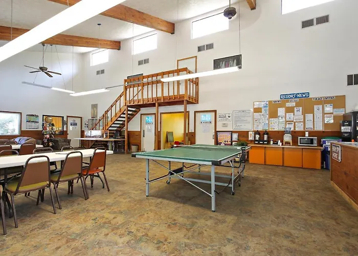 Top Newport Beach Oregon Hotels by the Ocean