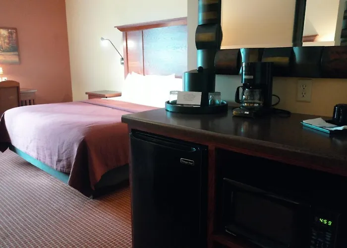 Top Hotels Near Calvin College, Grand Rapids