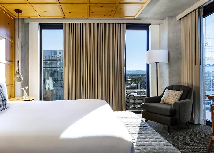 Best Downtown Denver Hotels with Refreshing Pools