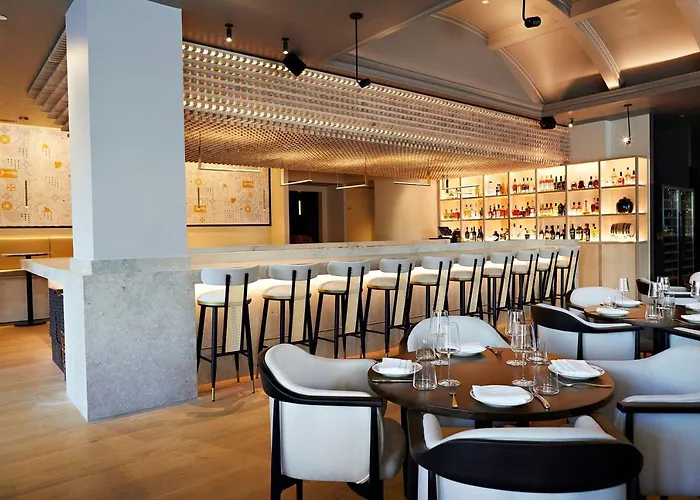 Top Hotels Near Gaylord National Convention Center