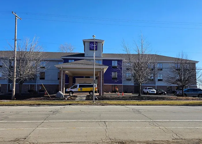 Best Airport Hotels in Milwaukee for Comfort and Convenience