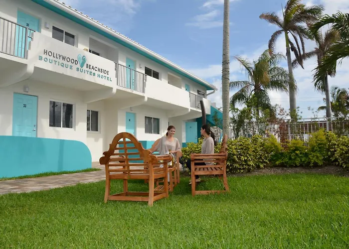 Best Hotels near Margaritaville Hollywood Beach Resort