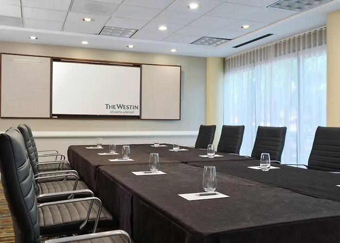 Top Choice Hotels near Atlanta Airport