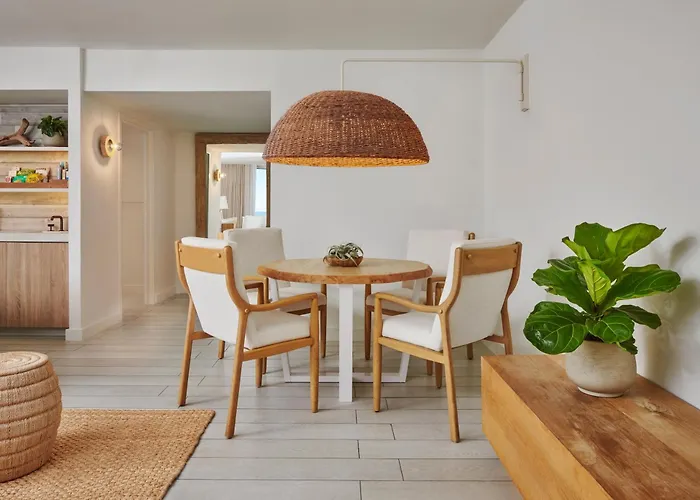 Top Oceanfront Boutique Hotels in Miami Beach