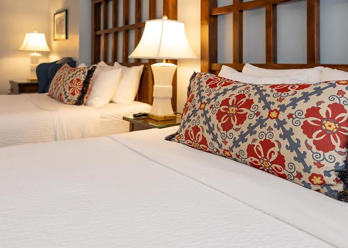 Top Pet Friendly Hotels in Savannah