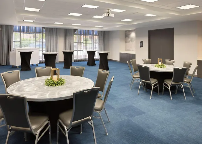 Top Downtown Tallahassee Hotels for Every Traveler