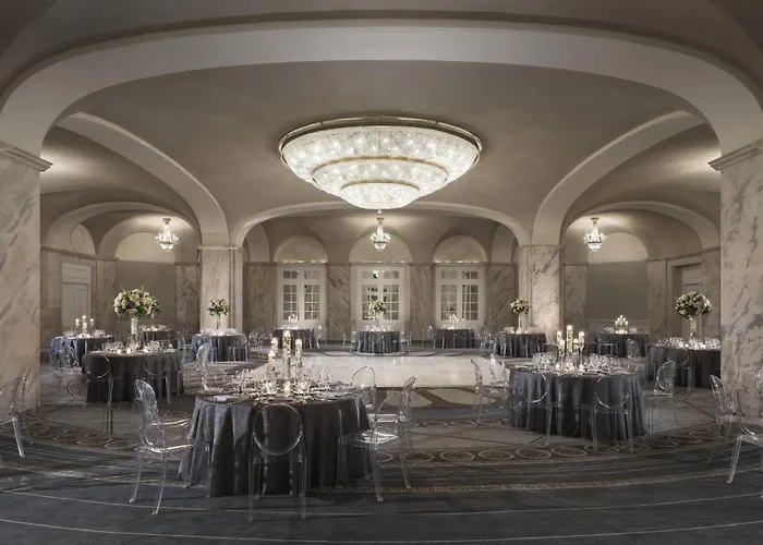 Top Hotels Close to Curtis Center Philadelphia