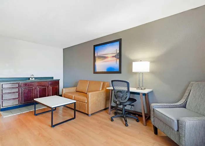 Top Accommodations Near Cuyahoga Valley National Park