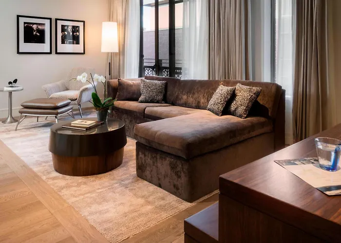 Top Luxury Hotels in Fort Collins, Colorado